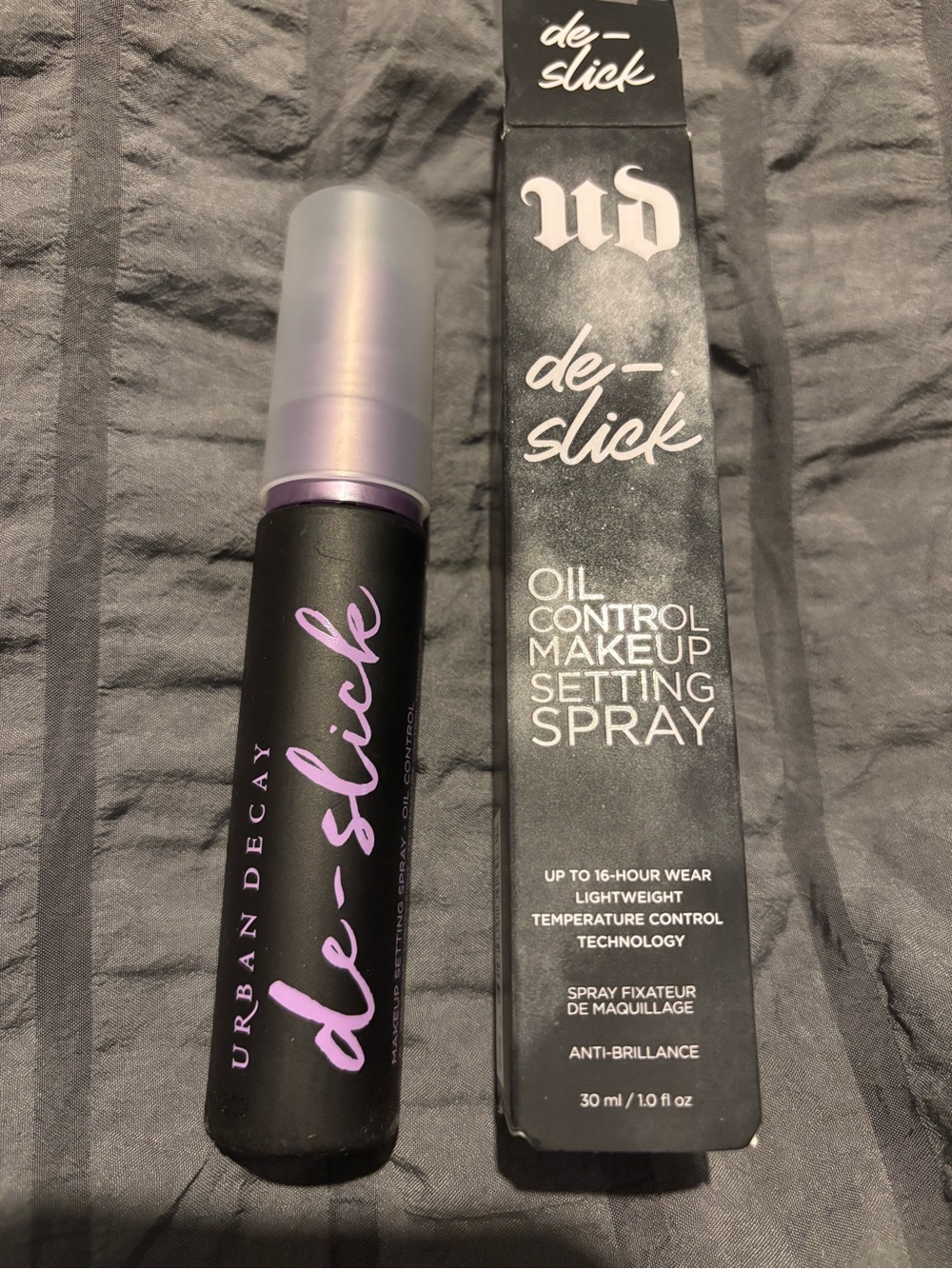Urban Decay de-slick Oil Control Makeup Setting Spray -